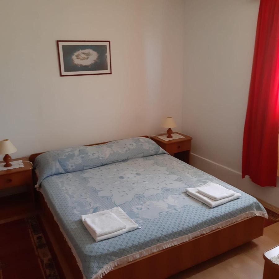 Apartmani Maria Preko Exteriér fotografie