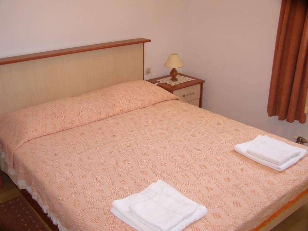 Apartmani Maria Preko Exteriér fotografie